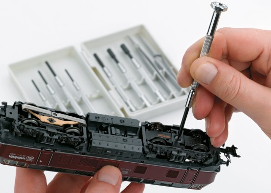 Preview: Märklin 70900 Werkzeug-Set 10-teilig 