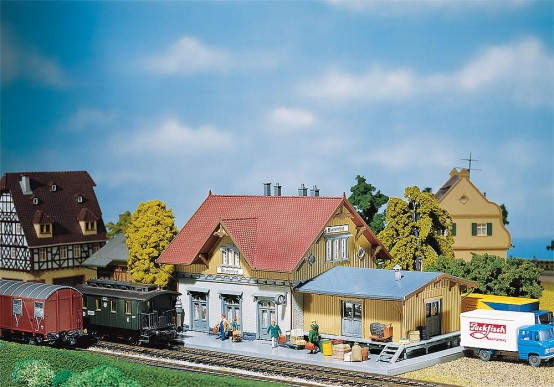 FALLER 110097 H0 Kleinstation Blumenfeld 