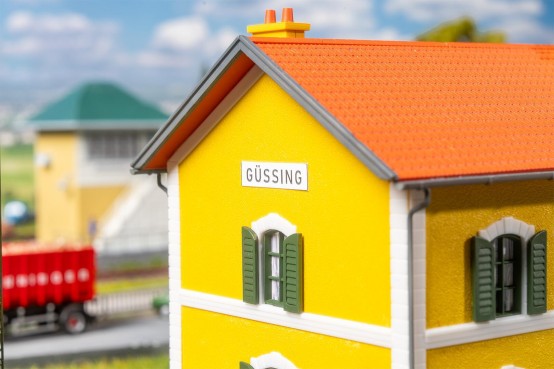 Preview: FALLER 110154 H0 Bahnhof Güssing 