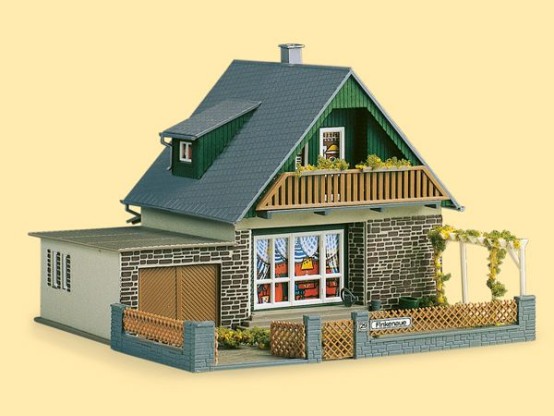 Preview: Auhagen 11387 H0 Haus Michaela 