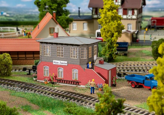 Preview: FALLER 120091 H0 Stellwerk Zweckel 