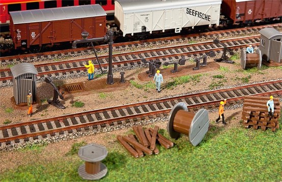 FALLER 120141 H0 Ausschmückungsteile für den Bahnbereich 