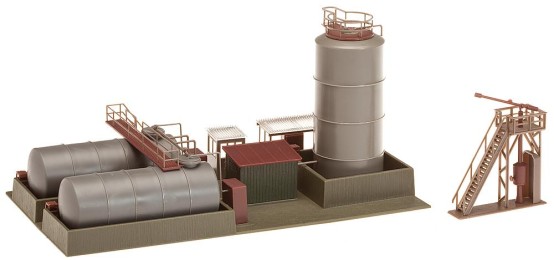 Preview: FALLER 120157 H0 Öllager mit Dieseltankstelle und Ölkran 