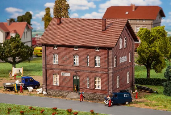 FALLER 130196 H0 Klempner M. Röhrig & Sohn 