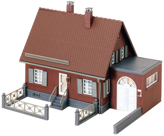 Preview: FALLER 130216 H0 Klinkerhaus 