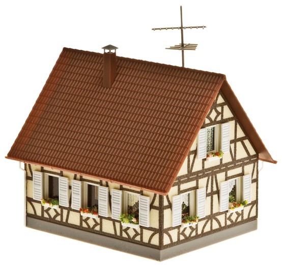 Preview: FALLER 130221 H0 Einfamilienhaus mit Fachwerk 