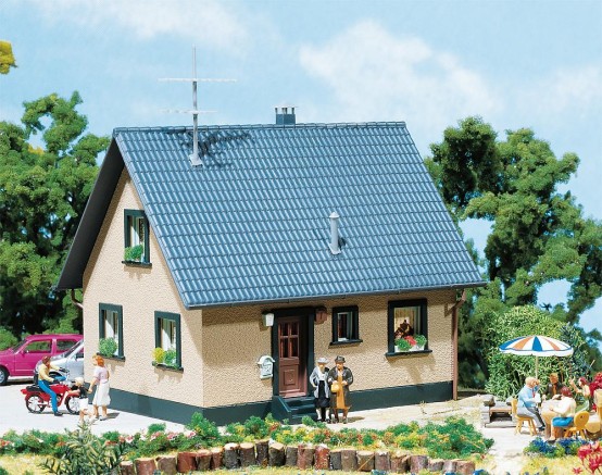 FALLER 130223 H0 Einfamilienhaus 