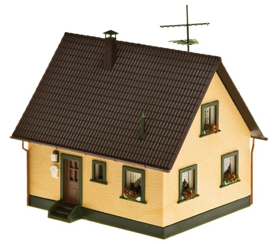 Preview: FALLER 130223 H0 Einfamilienhaus 