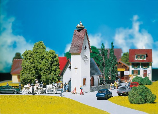 FALLER 130236 H0 Dorfkirche 