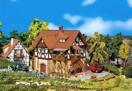 FALLER 130266 H0 Fachwerkhaus 