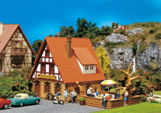 FALLER 130314 H0 Gasthaus Zur Krone 