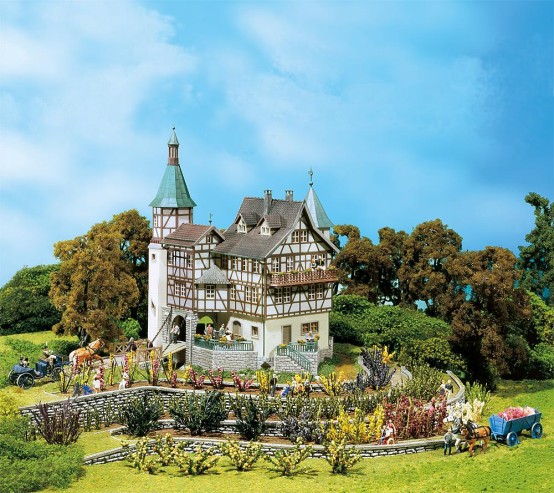 FALLER 130385 H0 Jagdschloss Falkeneck 