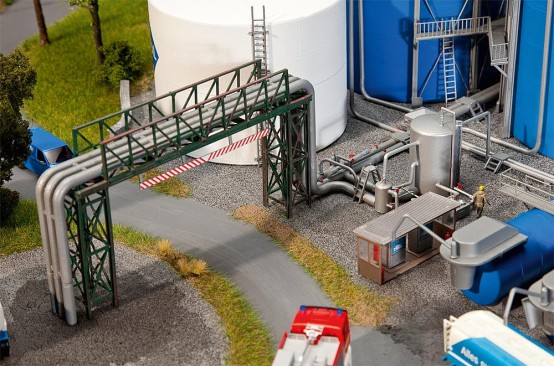 FALLER 130487 H0 Rohrleitungen und Abfüllanlage 