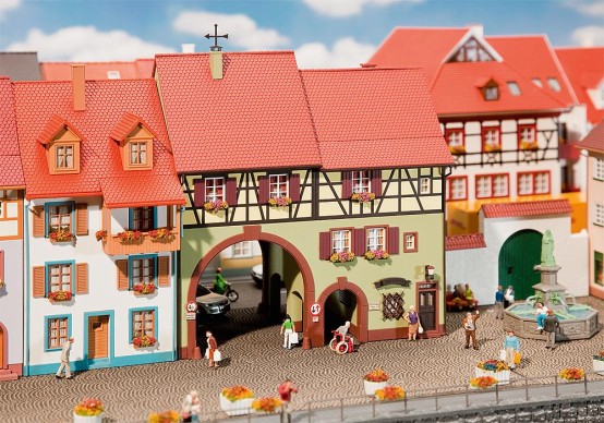 FALLER 130499 H0 Stadthaus Niederes Tor 