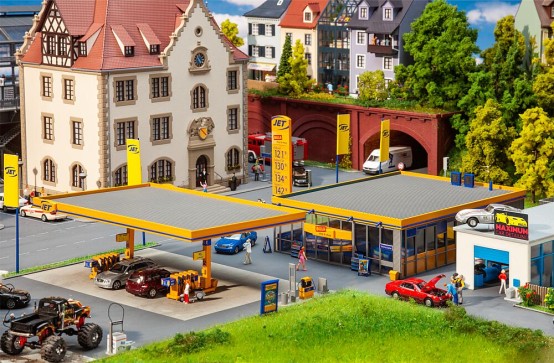 FALLER 130589 H0 Tankstelle 