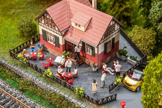 Preview: FALLER 130594 H0 Restaurant Altes Pförtnerhaus 