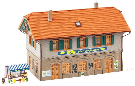 Preview: FALLER 130595 H0 Wohnhaus mit Dorfladen 