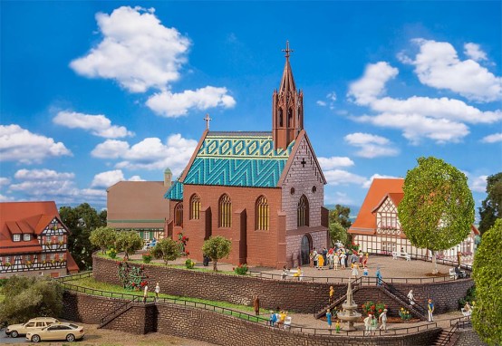 FALLER 130599 H0 Kirche St. Johann 