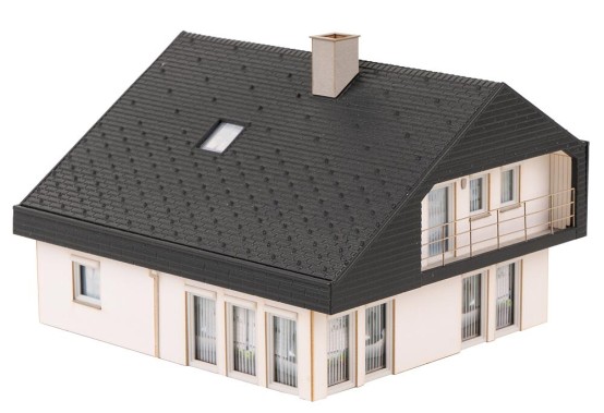 Preview: FALLER 130642 H0 Wohnhaus mit Plattendach 