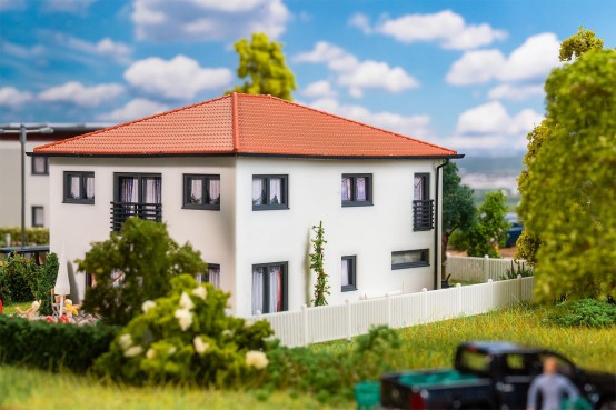 Preview: FALLER 130648 H0 WeberHaus ModernLife 
