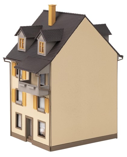 Preview: FALLER 130692 H0 Altstadthaus mit Bretterzaun 