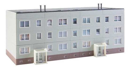 Preview: FALLER 130801 H0 Plattenbau P2 Basispackung 