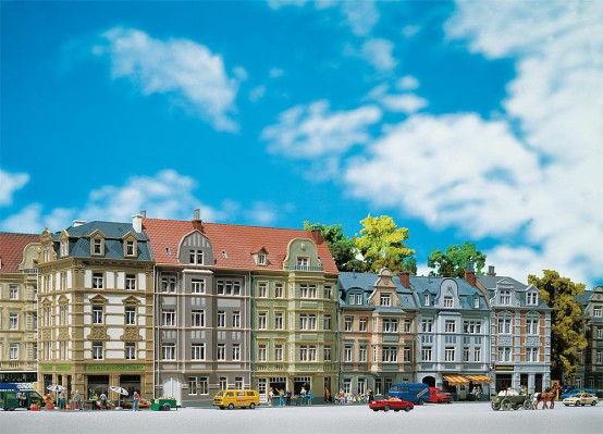 FALLER 130915 H0 Stadthäuserzeile Goethestraße 