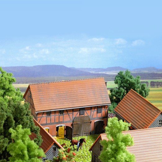 Preview: BUSCH 1507 H0 Scheune mit großem Stall 