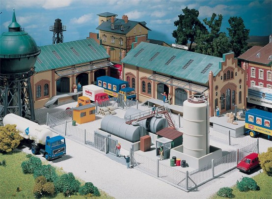 FALLER 180433 H0 Industrie-Metallzaun, 1010 mm 