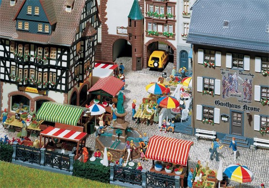 FALLER 180582 H0 Wochenmarkt 