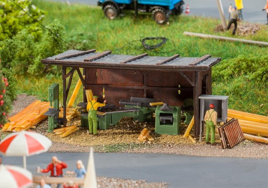 FALLER 180961 H0 Holzbearbeitungsmaschinen 