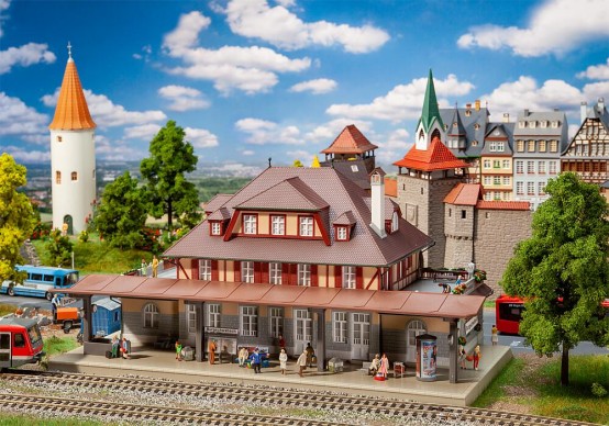 FALLER 191761 H0 Bahnhof Burgschwabach 