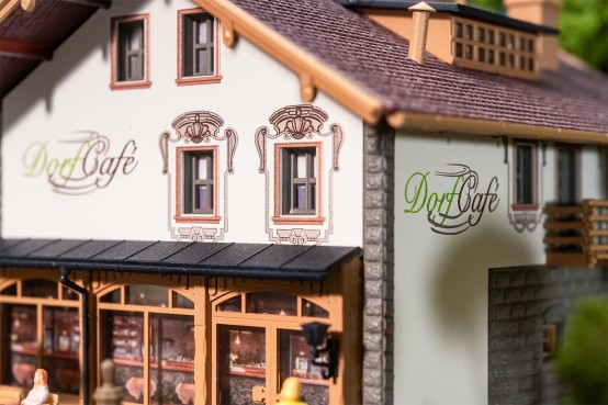 Preview: FALLER 191836 H0 Alpenhaus mit Café 