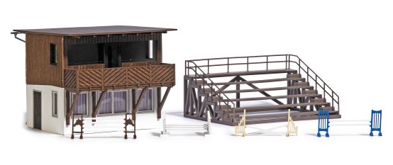 Preview: BUSCH 1041 H0 Reitplatz 