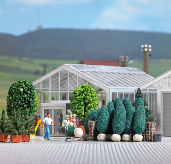 Preview: BUSCH 1275 H0 Bäume mit Wurzelballen 