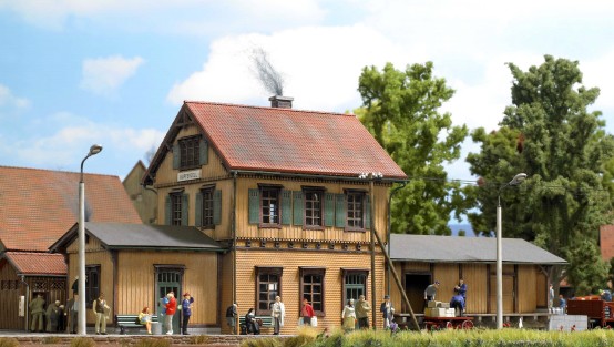 Preview: BUSCH 1468 H0 Bahnhof Kupferzell 