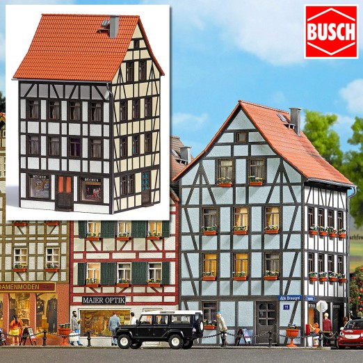 BUSCH 1536 H0 Altstadt Eckhaus 