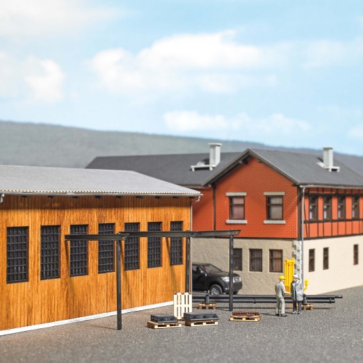 Preview: BUSCH 1815 H0 Paletten mit Maschinenteilen 