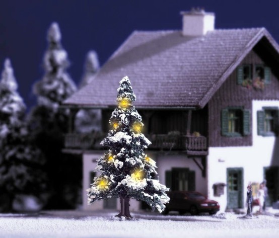 Preview: BUSCH 5410 N/TT Weihnachtsbaum mit LED-Beleuchtung 