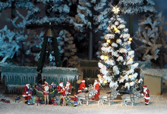 Preview: BUSCH 5411 H0 Weihnachtsbaum mit LED-Beleuchtung 