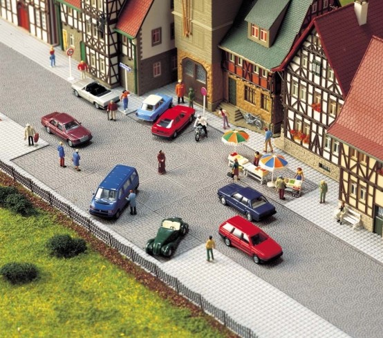 Preview: BUSCH 6032 H0 Altstadt-Pflaster-Platz 
