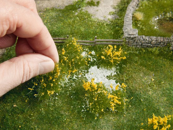 Preview: NOCH 07255 Bodendecker-Foliage Wiese gelb , 12 x 18 cm