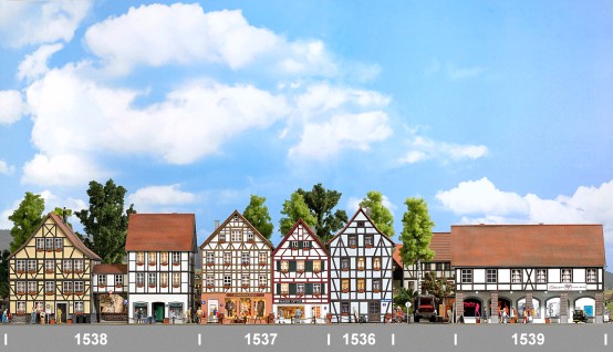 Preview: BUSCH 1536 H0 Altstadt Eckhaus 