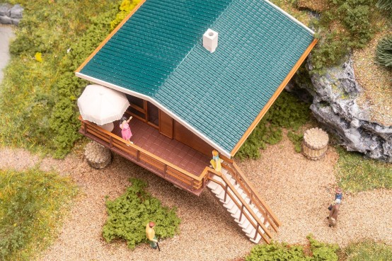 Preview: FALLER 134102 H0 Ferienhaus 
