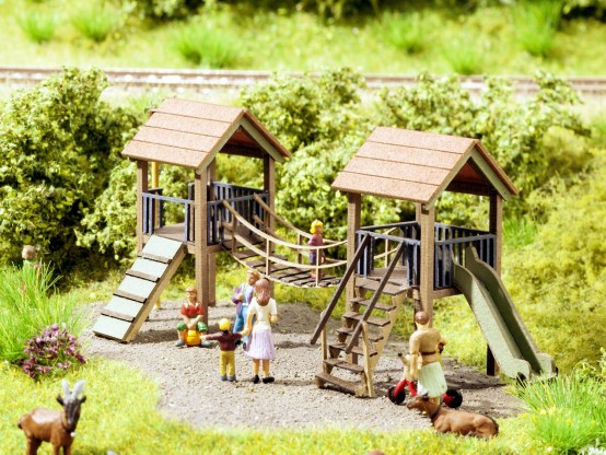 NOCH 14367 H0 Abenteuer-Spielplatz 