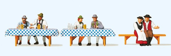 Preiser 10449 H0 Auf dem Oktoberfest (2) 
