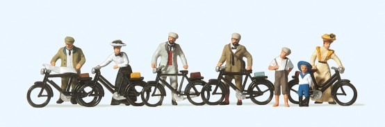 Preiser 12129 H0 Stehende Radfahrer. Um 1900 