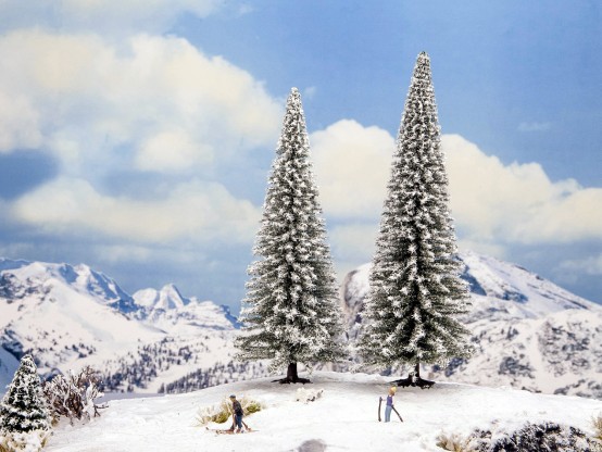 NOCH 21965 H0/TT Schneetannen 2 Stück, 16 und 18 cm hoch 
