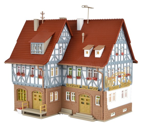 Preview: Vollmer 43637 H0 Gasthof zur Post mit LED-Beleuchtung 