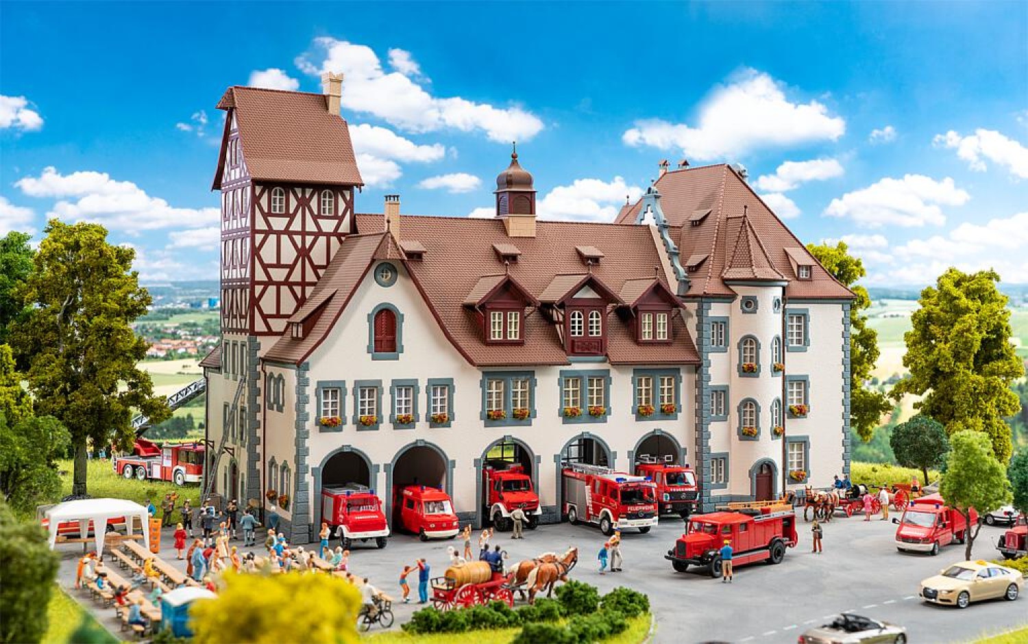 FALLER 130337 H0 Historische Feuerwache 1 Nürnberg 